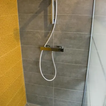 Akacjowa Przy Parku Szwedzkim