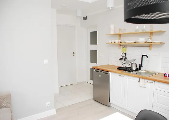 Akacjowa Przy Parku Szwedzkim *