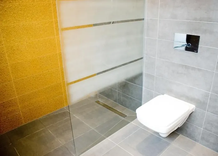 Apartment Akacjowa Przy Parku Szwedzkim *